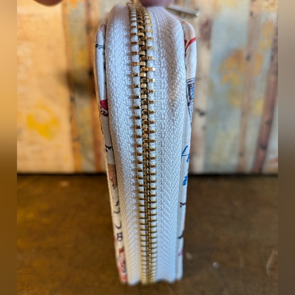 Taylor Swift 1989 Wallet - Picture 2 of 8